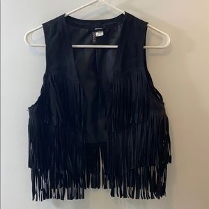 Short fringe black vest